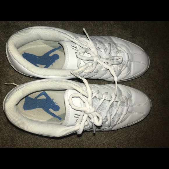 varsity cheerleader 2 shoes